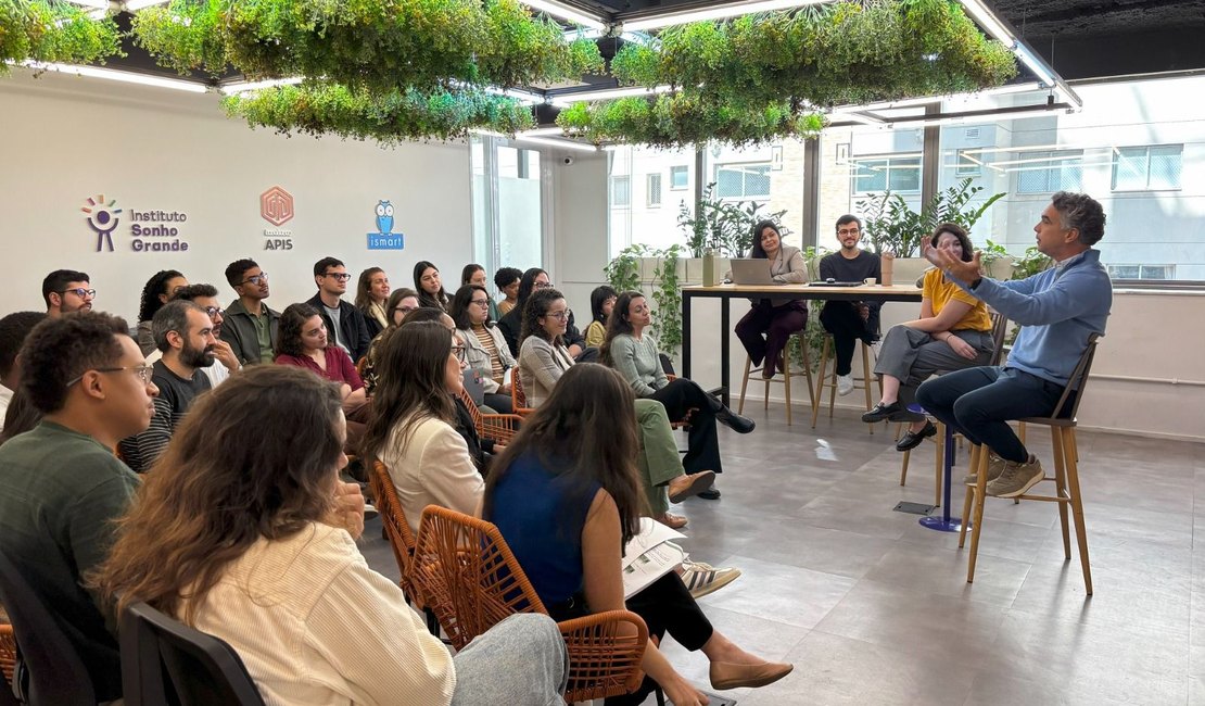 Rafael Brito visita Instituto Sonho Grande (SP) e destaca avanços com a aprovação do SUS da Educação