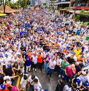Orla de Maceió vira palco de grande ato de JHC na reta final da eleição