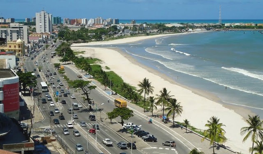 Relatório do IMA aponta 13 trechos do litoral de Alagoas impróprios para banho