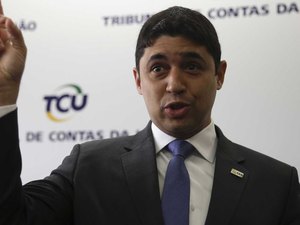 Bolsonaro anuncia Wagner Rosário como ministro da CGU