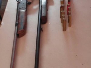 PM prende suspostos caçadores com espingardas em Paripueira