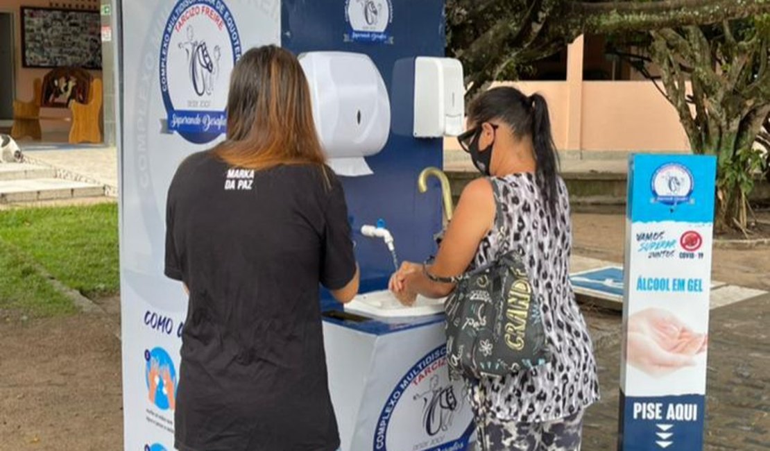 Complexo Tarcizo Freire instala lavatório como combate a disseminação do coronavírus