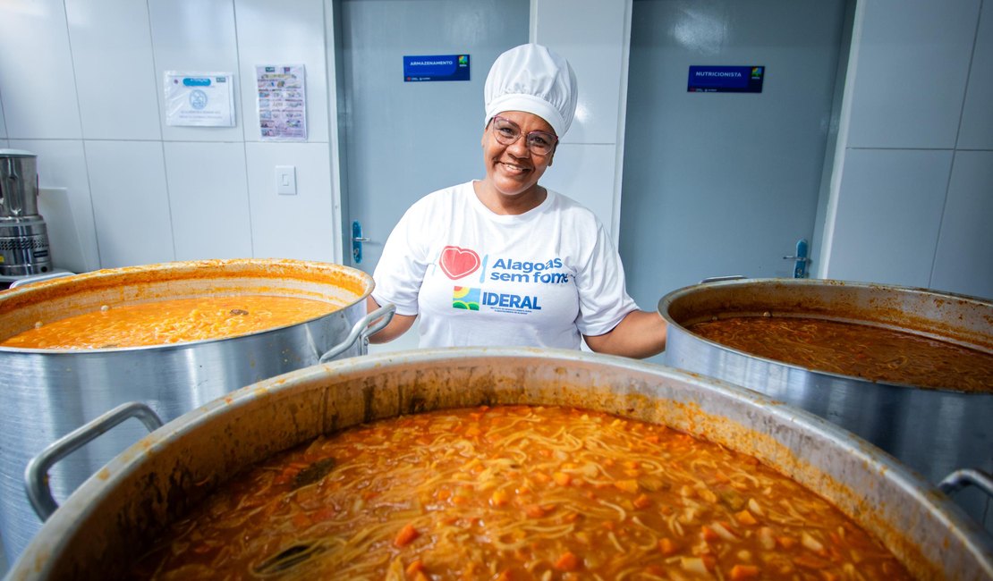 Governo de Alagoas entrega primeira fase da Fábrica de Sopa do Alagoas Sem Fome