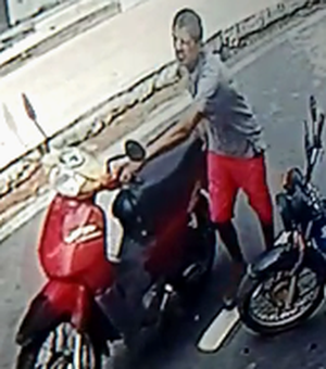 Vídeo mostra suspeito que furtou moto no Agreste