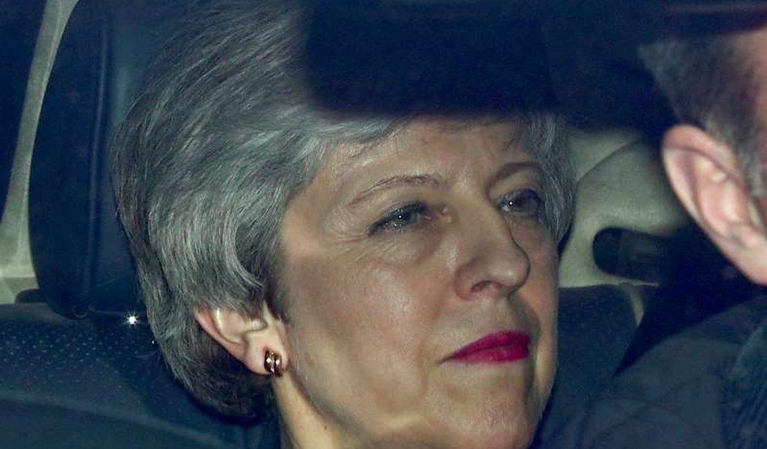 May diz que renunciará quando Parlamento aprovar acordo do Brexit 