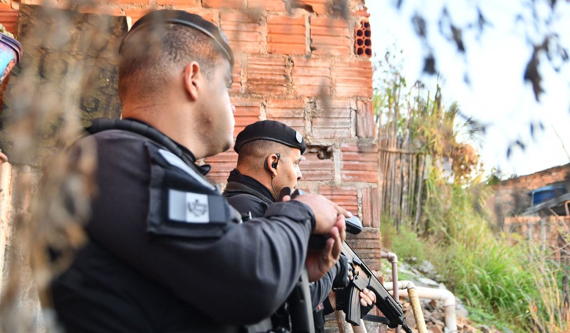 Polícia faz buscas na operação Beira Rio 2 em Porto Calvo