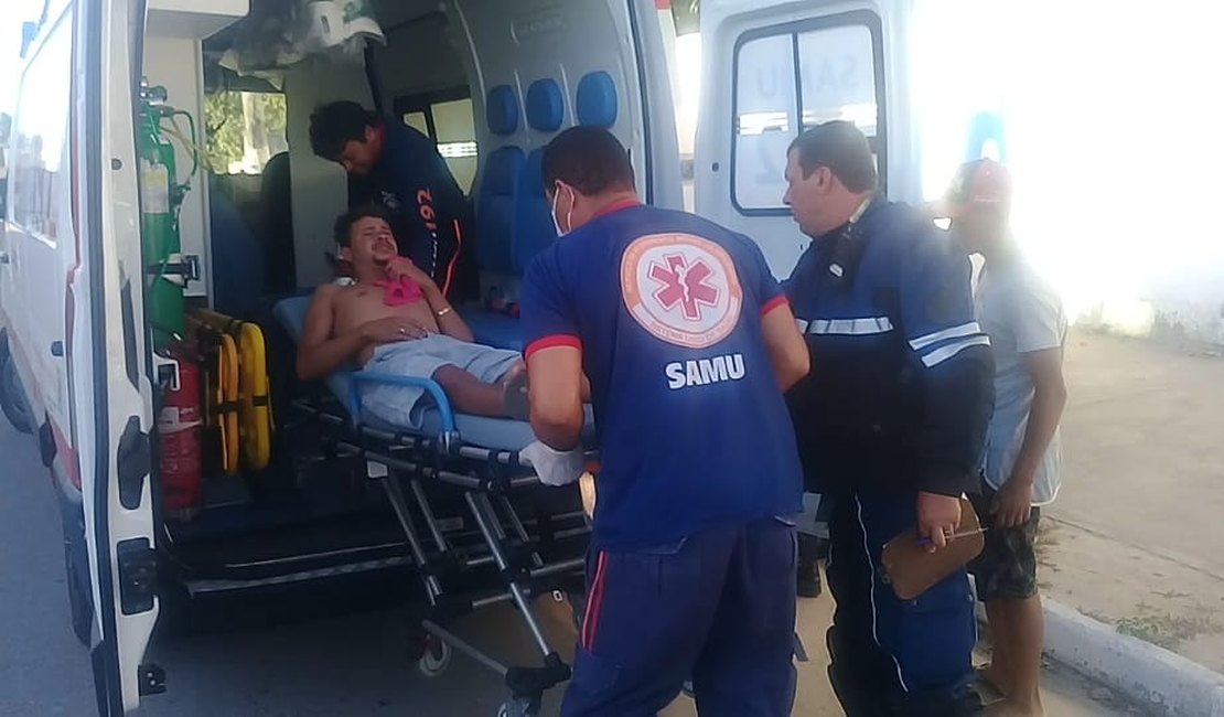 Homem Fica Ferido Ao Tentar Mergulhar Em Piscina Em Arapiraca 7segundos Arapiraca