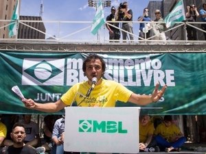 Líder do MBL responde a mais de 60 processos e sofre cobrança de R$ 4,9 mi