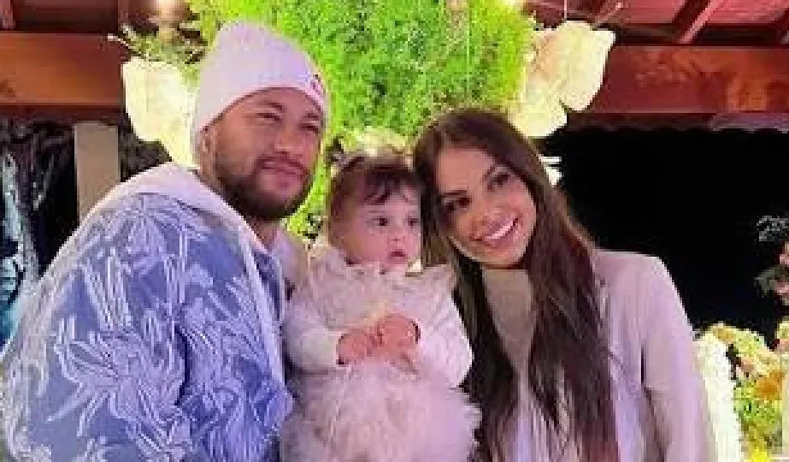 Mãe de Helena diz que filha de Neymar não foi convidada para ir à Copa