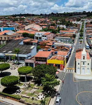 Homem é detido após ameaçar tio com faca em chácara na zona rural de Feira Grande