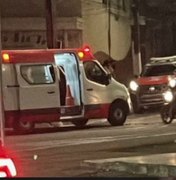 Suspeito tenta assaltar populares, é espancado e socorrido no Centro de Arapiraca