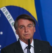 Bolsonaro comemora aprovação de MP que facilita compra de casa por policiais