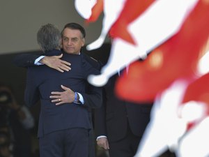 Maurício Macri chega ao Planalto para reunião com Bolsonaro