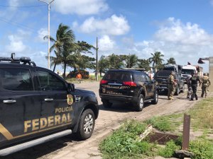 Porto de Maceió é alvo de operação da Polícia Federal