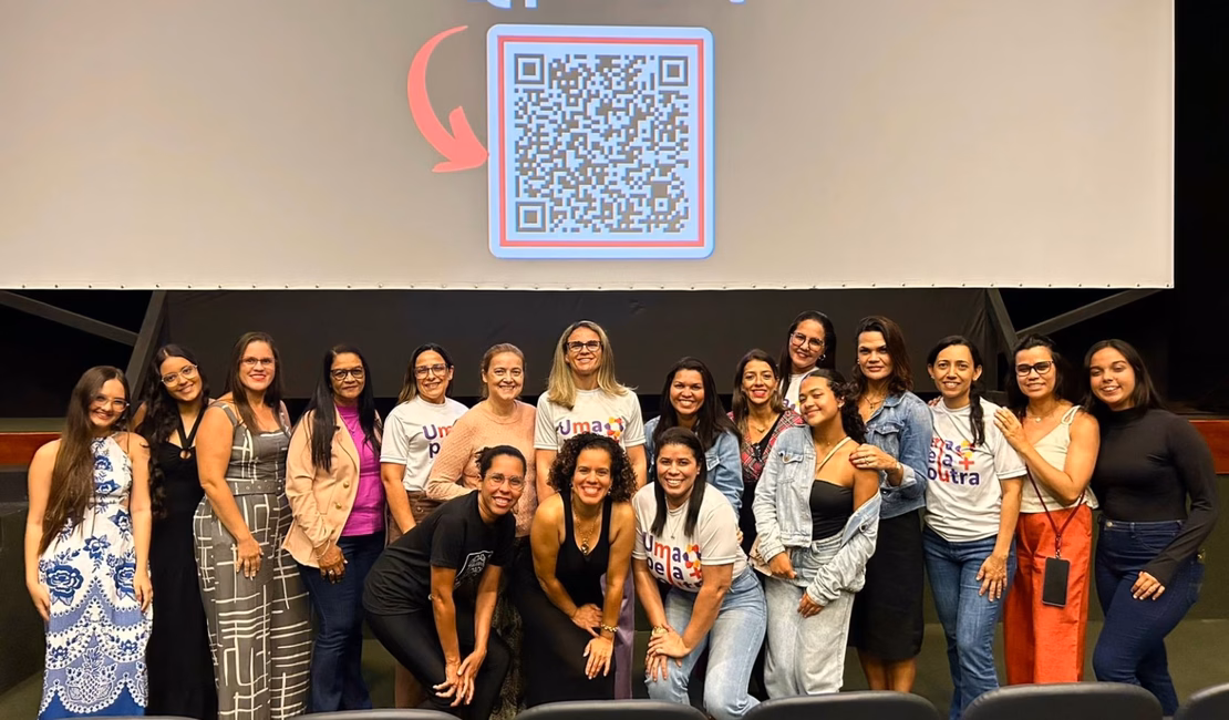 Prefeitura de Penedo promove reflexão sobre violência contra a mulher com exibição de filmes e roda de conversa