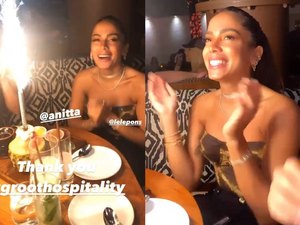 Anitta faz terceira comemoração de aniversário em restaurante com amigas em Miami