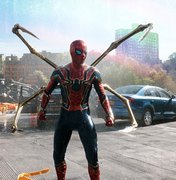 Preto Parker': Humorista viraliza com Homem-Aranha no multiverso de BH