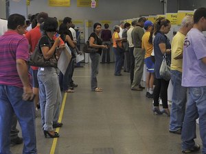 Coronavírus: Febraban prorroga prazo para quitar dívidas de clientes