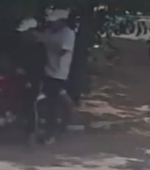 [Vídeo] Motocicleta é furtada em Arapiraca na tarde desta sexta-feira (10)