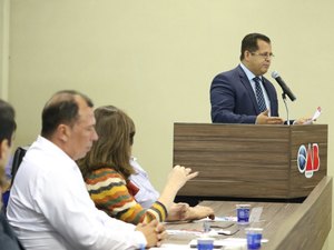 Prefeitos alagoanos conhecem PEC da unificação de mandatos