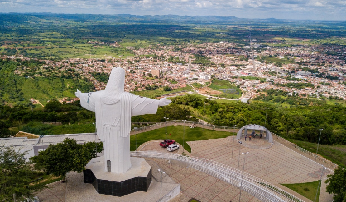 Homem ameaça a própria mãe e foge antes da chegada da PM em Palmeira dos Índios