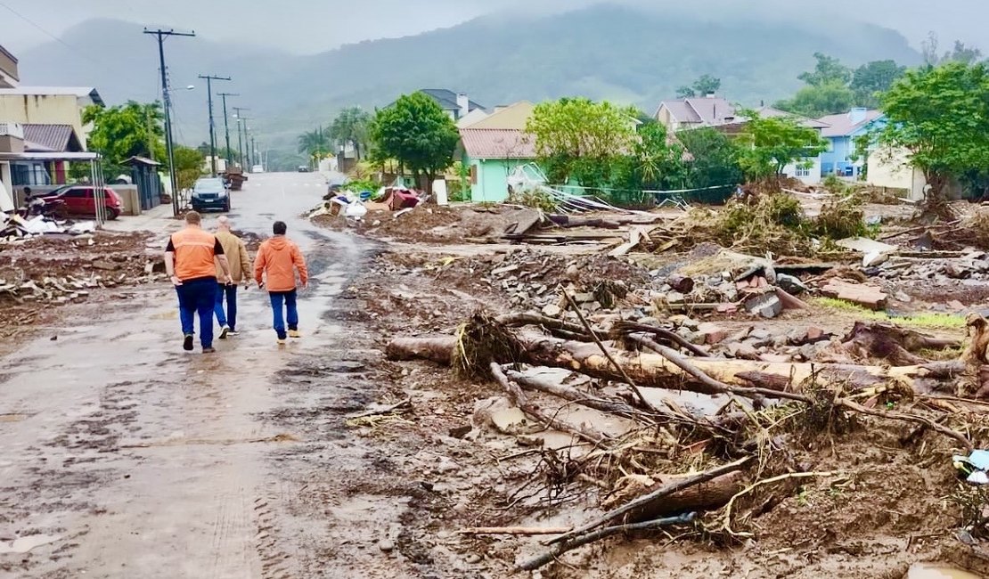 Defesa Civil de Maceió mapeia danos em três cidades do RS