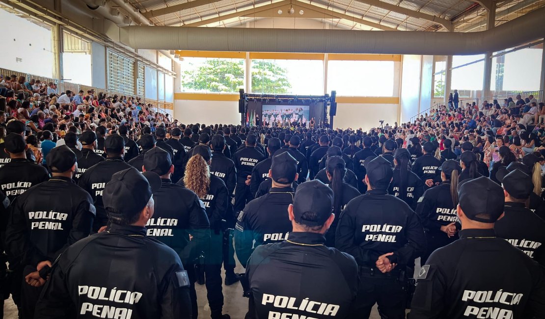 Emoção marca dia da formatura dos novos policiais penais de Alagoas
