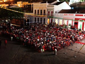 Cine Sesi realiza sessões gratuitas de cinema em Feliz Deserto