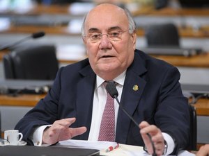 PEC proíbe filiação partidária de membros da Justiça Eleitoral