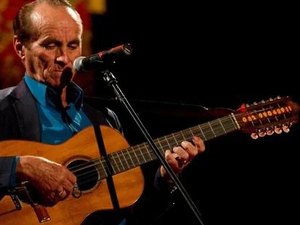 Repentista João de Lima é atração do Giro das Tradições nesta terça-feira (31), no Theatro Homerinho