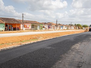 Pavimentação nos bairros Primavera e João Paulo II avança 1.800 metros