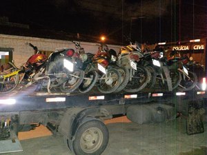 Operação em Maceió prende homem e recupera motos roubadas