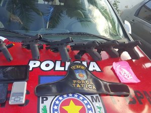 Polícia apreende pistolas e munições de uso exclusivo das Forças Armadas