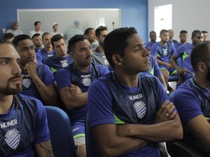 Jogadores se reapresentam e a direção do CSA anuncia mais dois atacantes