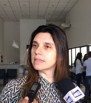 Transporte fragilizado não atende estudantes e professores, diz Jó Pereira