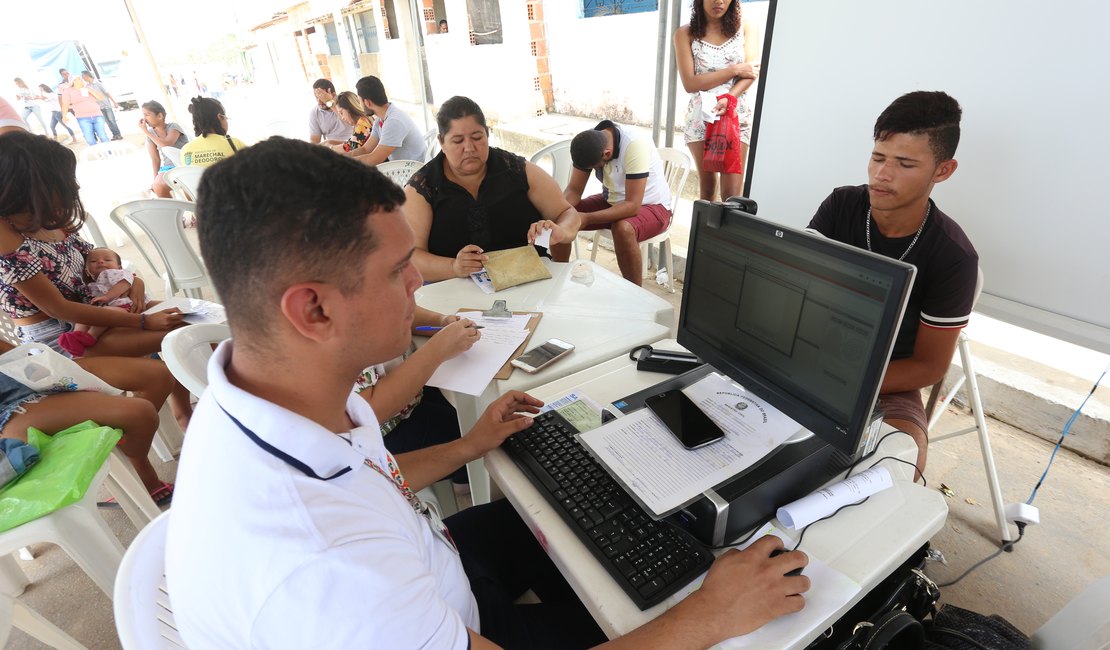 Sine Maceió suspende emissão de Carteira de Trabalho