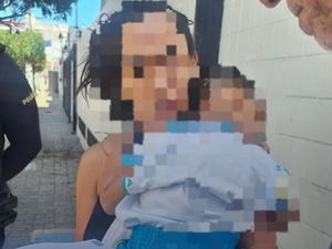 Polícia Civil retira criança de 2 anos da guarda da tia no bairro da Jatiúca