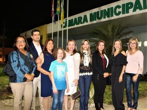 Dia do Combate à Violência contra a Mulher e Dia da Mulher Advogada são aprovados em Arapiraca