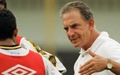 Carlos Alberto Silva faleceu aos 77 anos