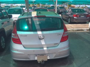 Polícia apreende veículo abandonado há mais de três anos no Aeroporto