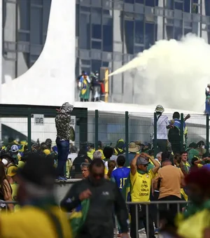 Nos dois anos do 8 de janeiro, governo faz ato com 'abraço pela democracia' e retorno de obras restauradas