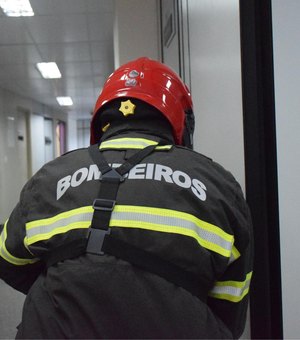 Bombeira de folga foi fundamental na evacuação de prédio durante incêndio em Maceió