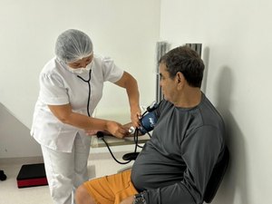 Apenas 30% dos hipertensos seguem tratamento correto, alerta cardiologista do Hospital do Coração