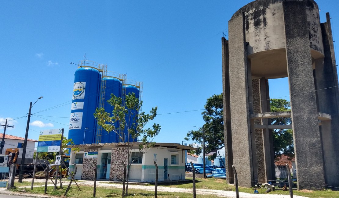 Piaçabuçu: Casal garante abastecimento de água regular para o município