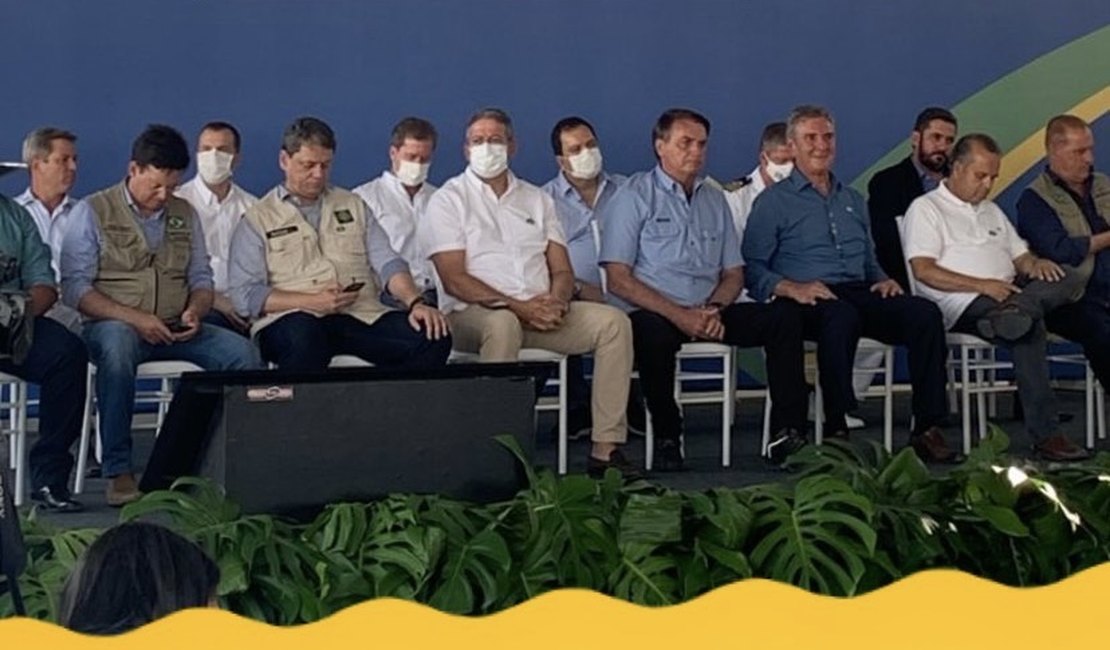 Quatro deputados federais participam de evento com Bolsonaro em AL