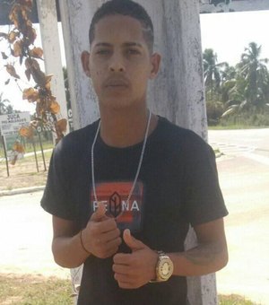 Jovem é executado com vários tiros na cozinha de casa, em Piaçabuçu