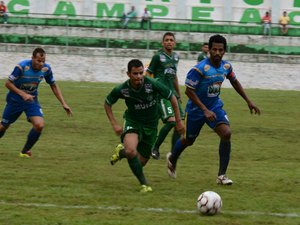 Etinho faz dois e Murici vence o Jacobina por 3 a 2 na Série D