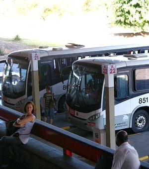 Arsal discute nova licitação de ônibus com empresas e com a SMTT