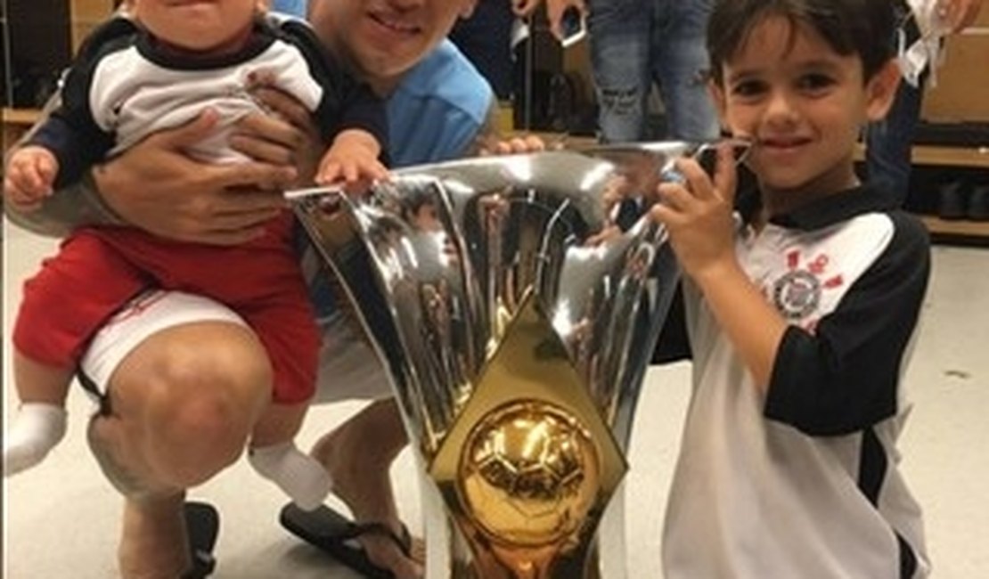 Filho de Fagner faz 11 gols em finais de torneio escolar