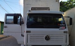 Registro do caminhão que foi encontrado em Carpina, Pernambuco
